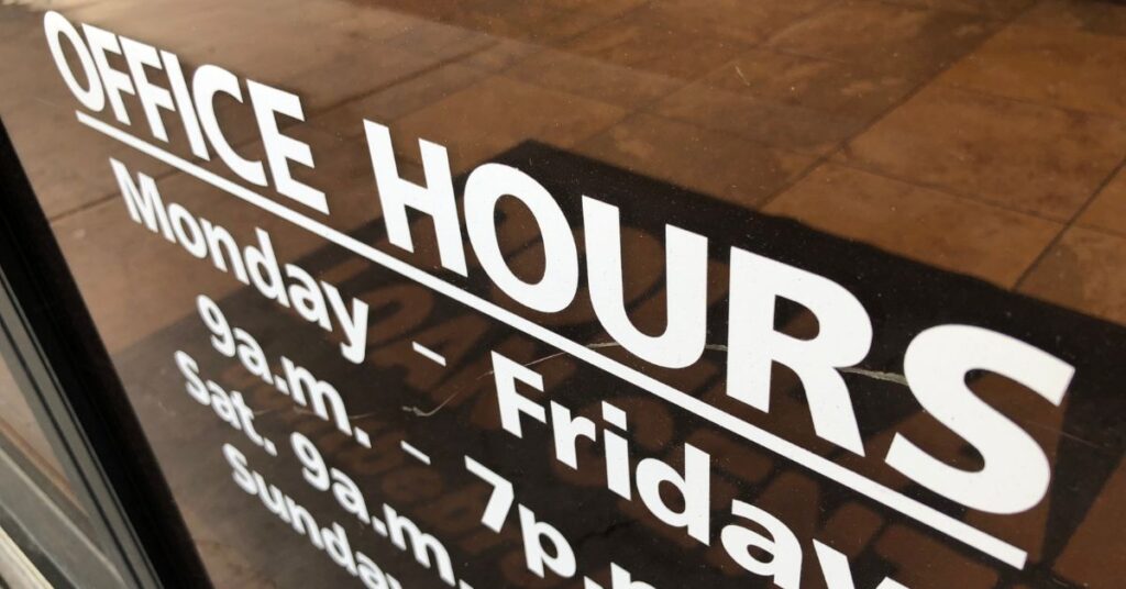 Summer Hours in US Business Culture