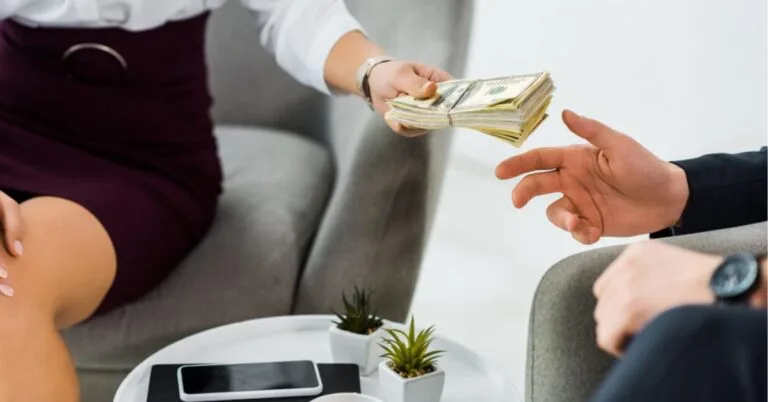 Ley estadounidense de indemnización por despido